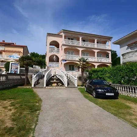 4620-96 For 3 Pers In Gostinjska kuća